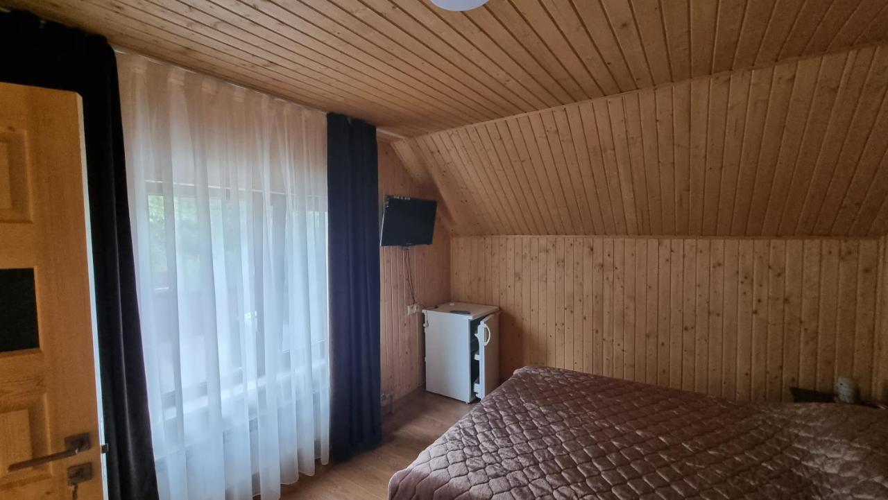 Villa Paraiso Karpaty Tesnitska ภายนอก รูปภาพ