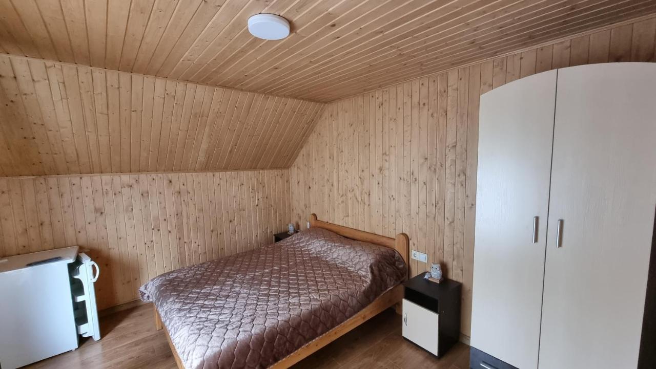 Villa Paraiso Karpaty Tesnitska ภายนอก รูปภาพ