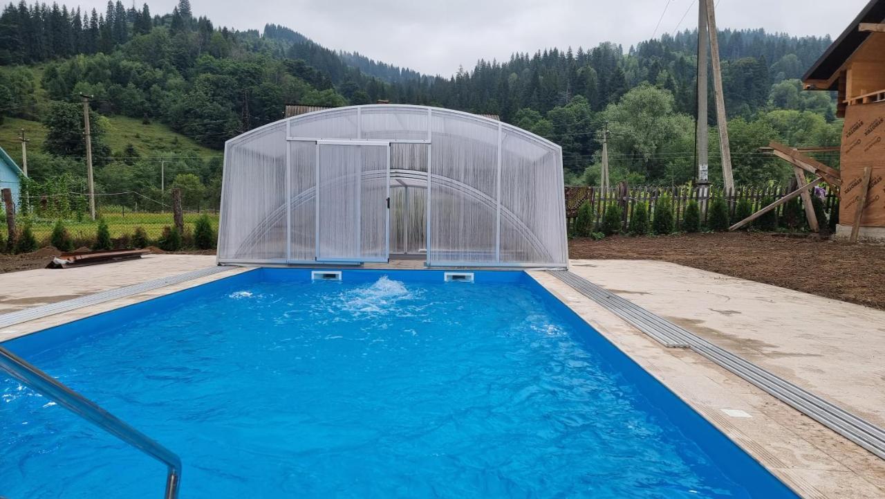 Villa Paraiso Karpaty Tesnitska ภายนอก รูปภาพ