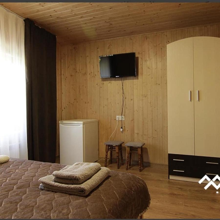 Villa Paraiso Karpaty Tesnitska ภายนอก รูปภาพ